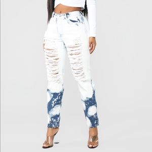 FashionNova boyfriend jeans
